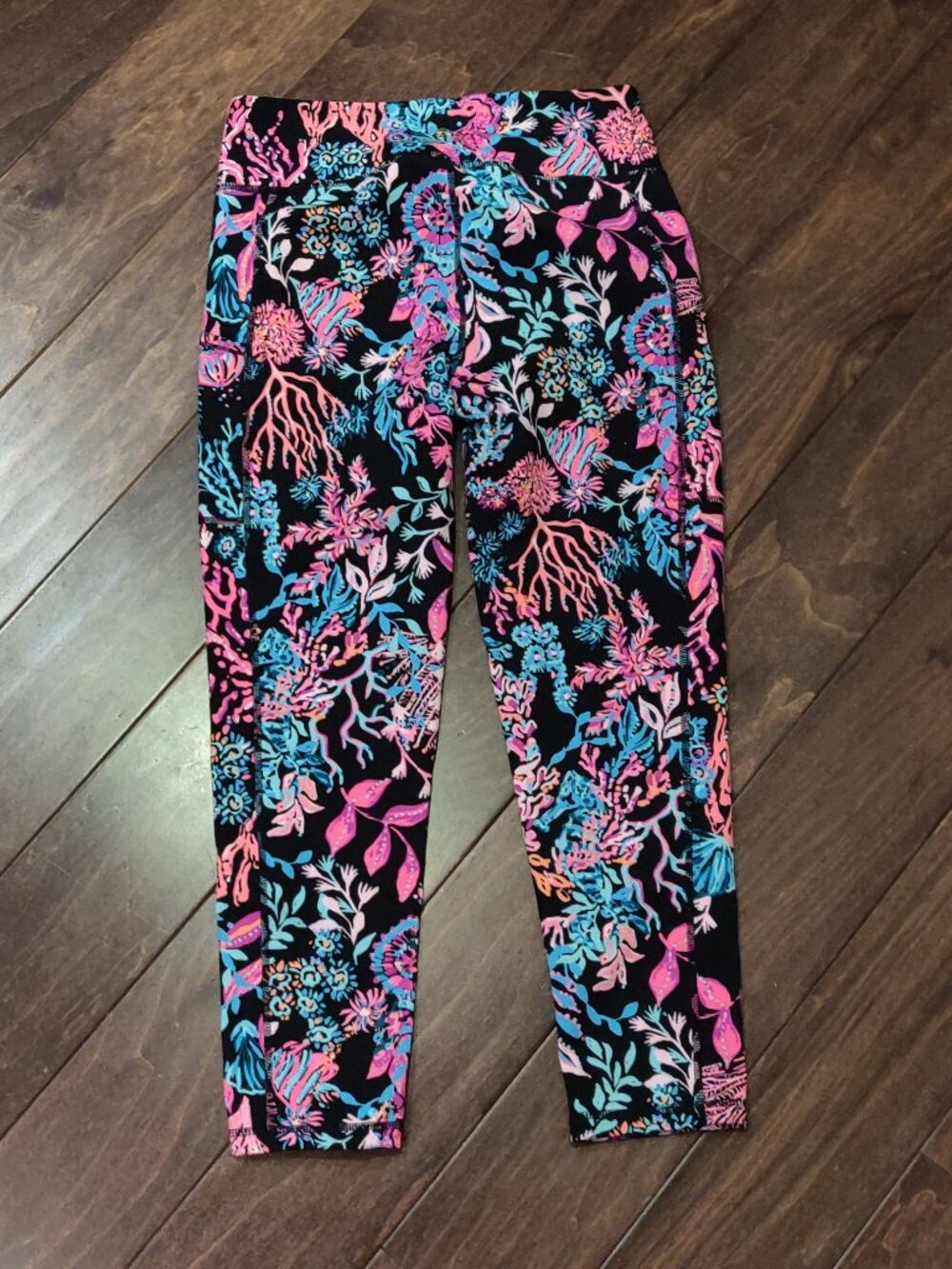 Lilly Pulitzer Luxletic Weekender Mid Rise Yoga Pant Medium Twilight Coral - Picture 3 of 5